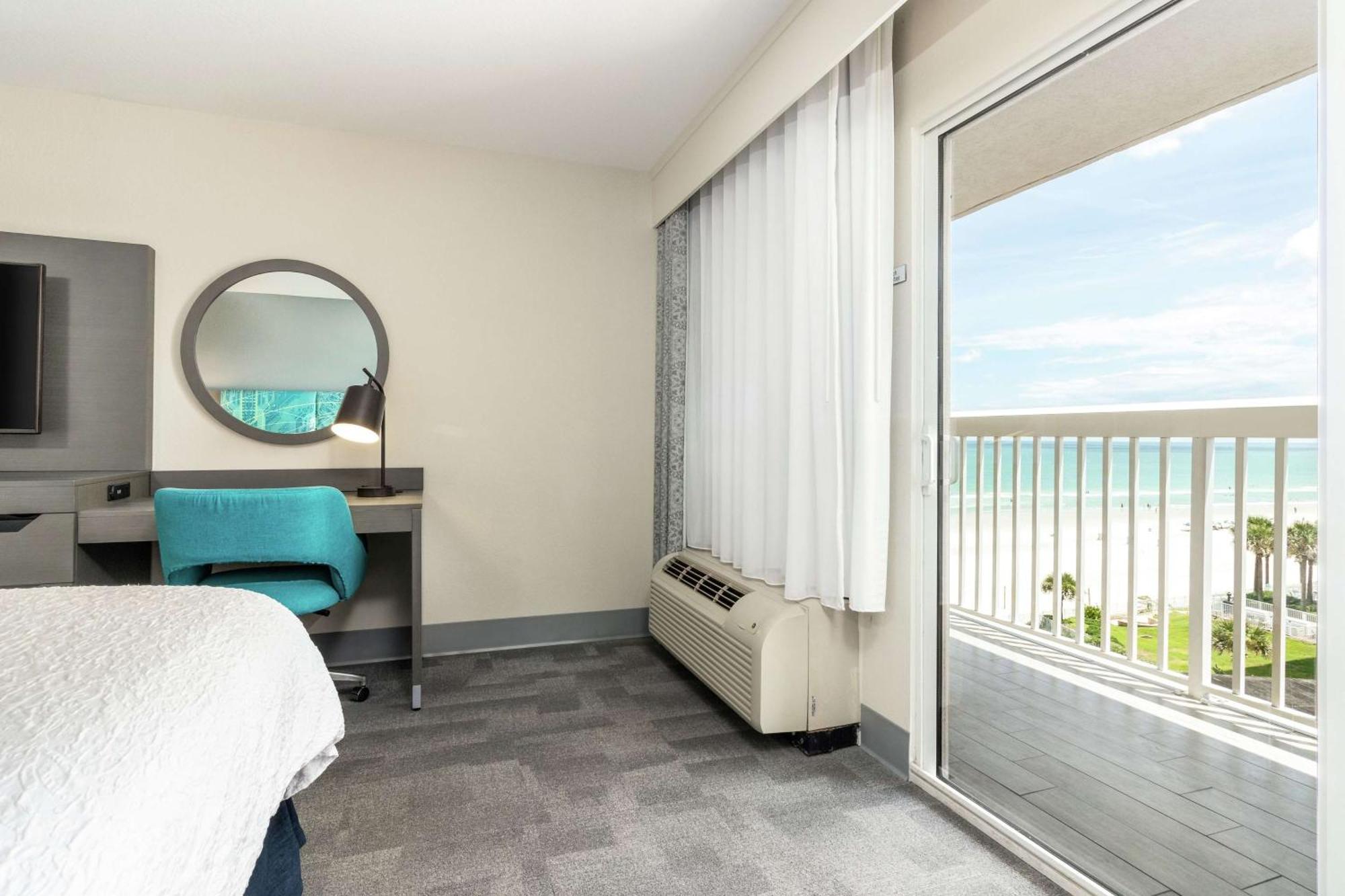 แฮมป์ตัน อินน์ เดย์โทนา ชอร์-โอเชียนฟรอนต์ Daytona Beach Shores ภายนอก รูปภาพ